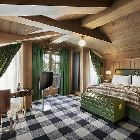 Apogee Courchevel, Oetker Courchevel