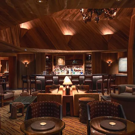 Apogee Courchevel, Oetker فندق 5*