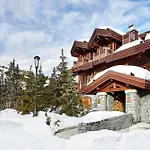 Apogee Courchevel, Oetker 5*